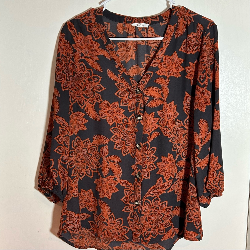 Maurices chiffon dressy top medium